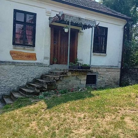 Country House Pivnica Milic Rogljevo Apartment Exterior photo